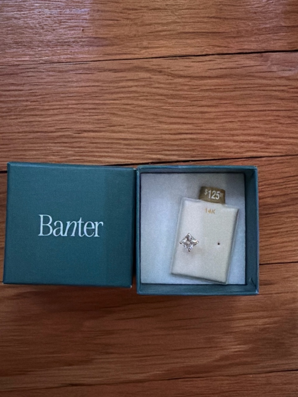 Banter 14K White Gold Solitaire Stud Earring - White